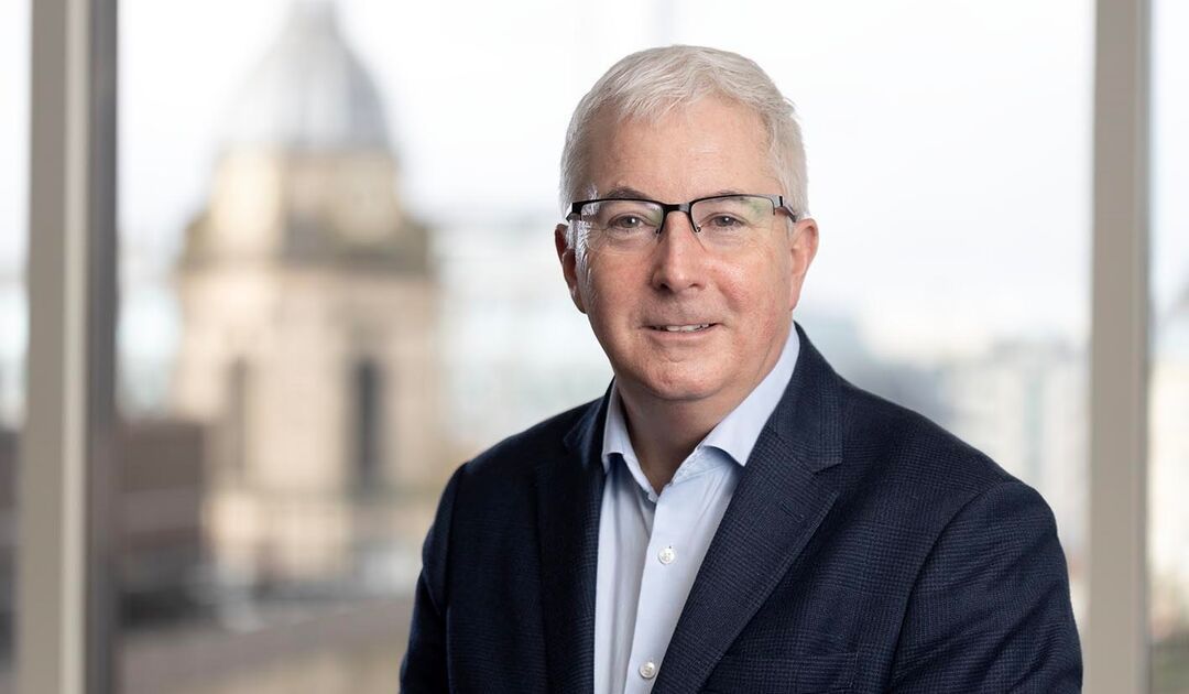 Uk Head Shot Paul Fenner