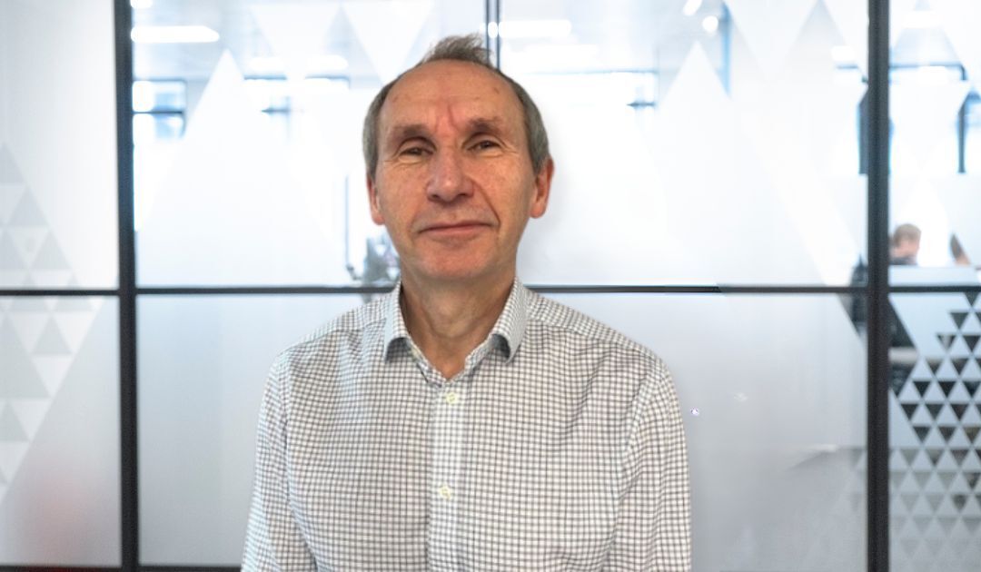 Uk Head Shot Richard Apps Headshot