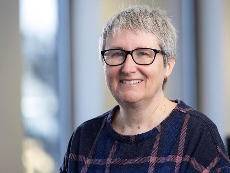 Uk Head Shot Gloucester Cathrin Richards