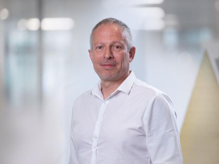 Uk Head Shot Tony Healey Beaconsfield7 Copy