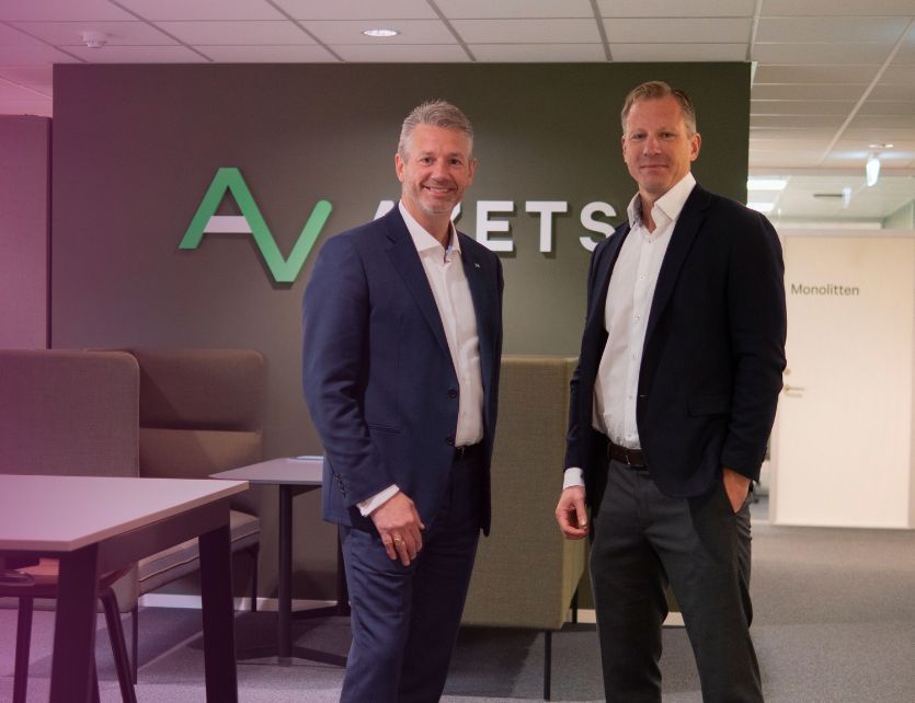 Teaser Azets Og Unimicro