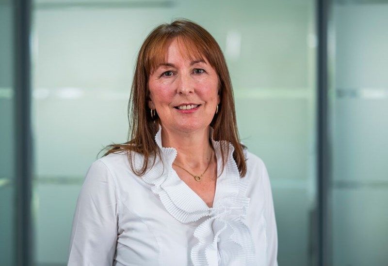 Uk Head Shot Morag Lewis