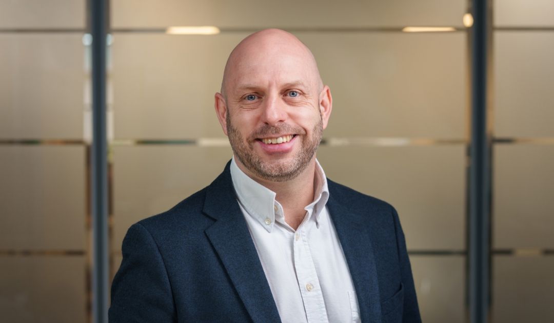Uk Head Shot Graeme Dreghorn