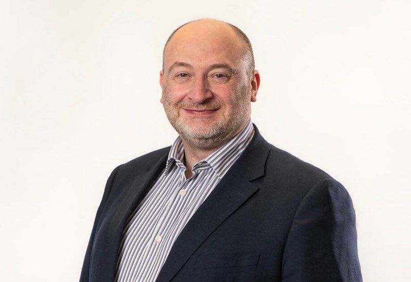 Uk Head Shot Paul Grady 1