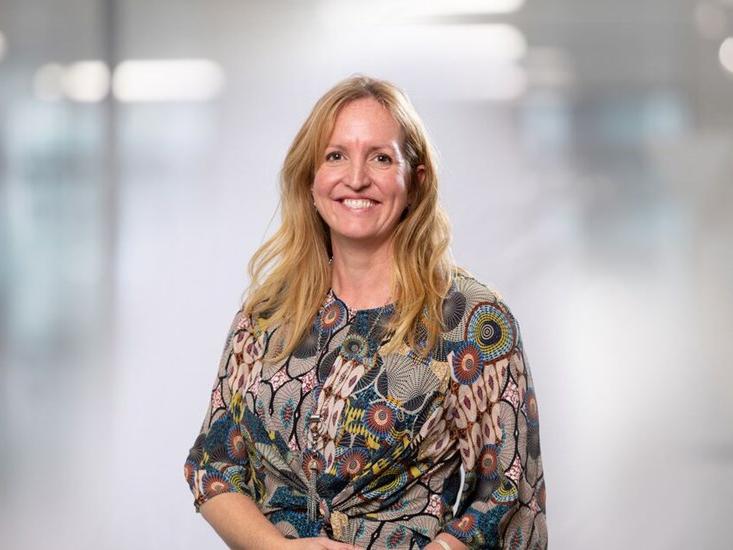 Uk Head Shot Tracey Richardson Peterborough 28 Copy