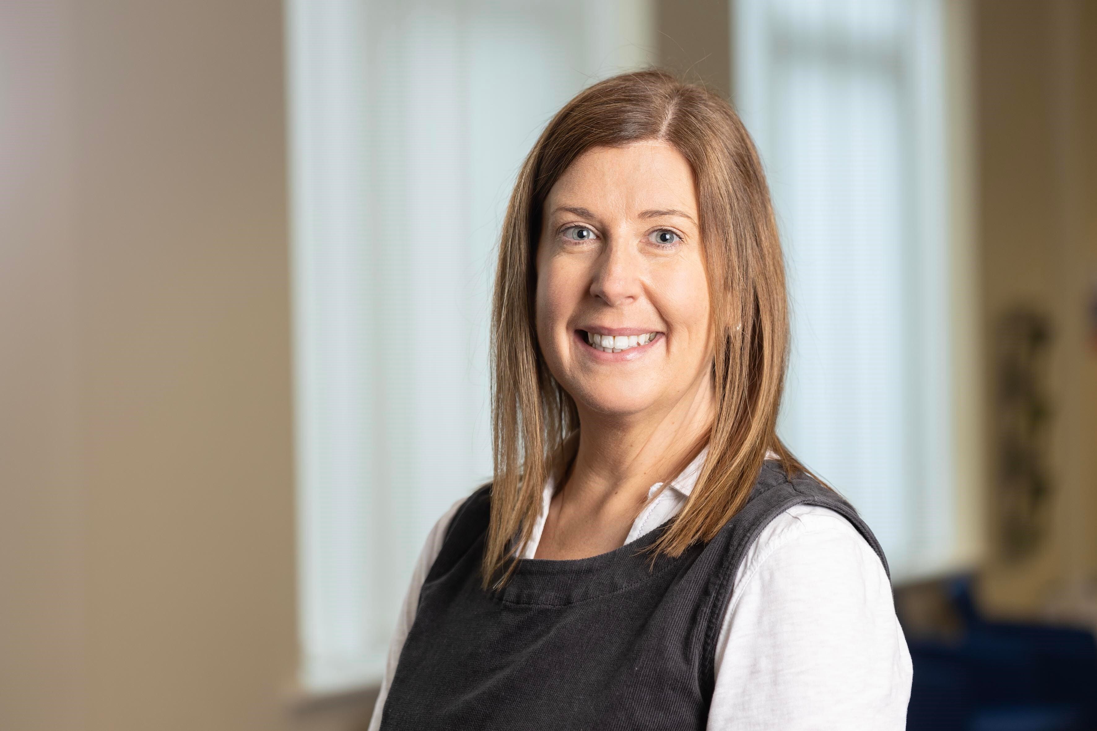 4c082b90 C6c7 4d1f A6a6 F1ff0b7d8d55 Attach Your Headshot Tracy Harries 3