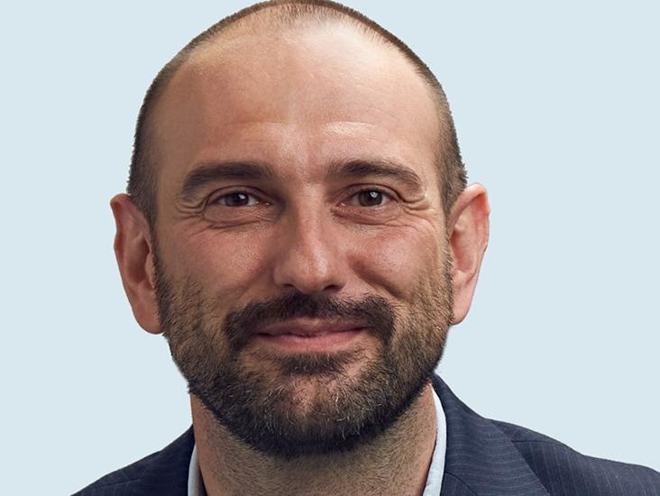 Uk Headshot Steven Holmes 1 1