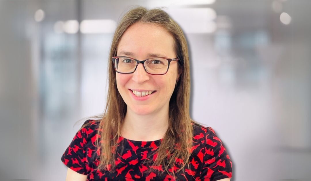 Uk Head Shot Lorna Stark