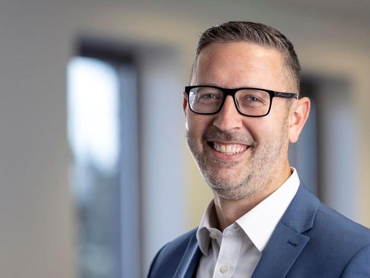 Uk Head Shot Gloucester Rob Cook