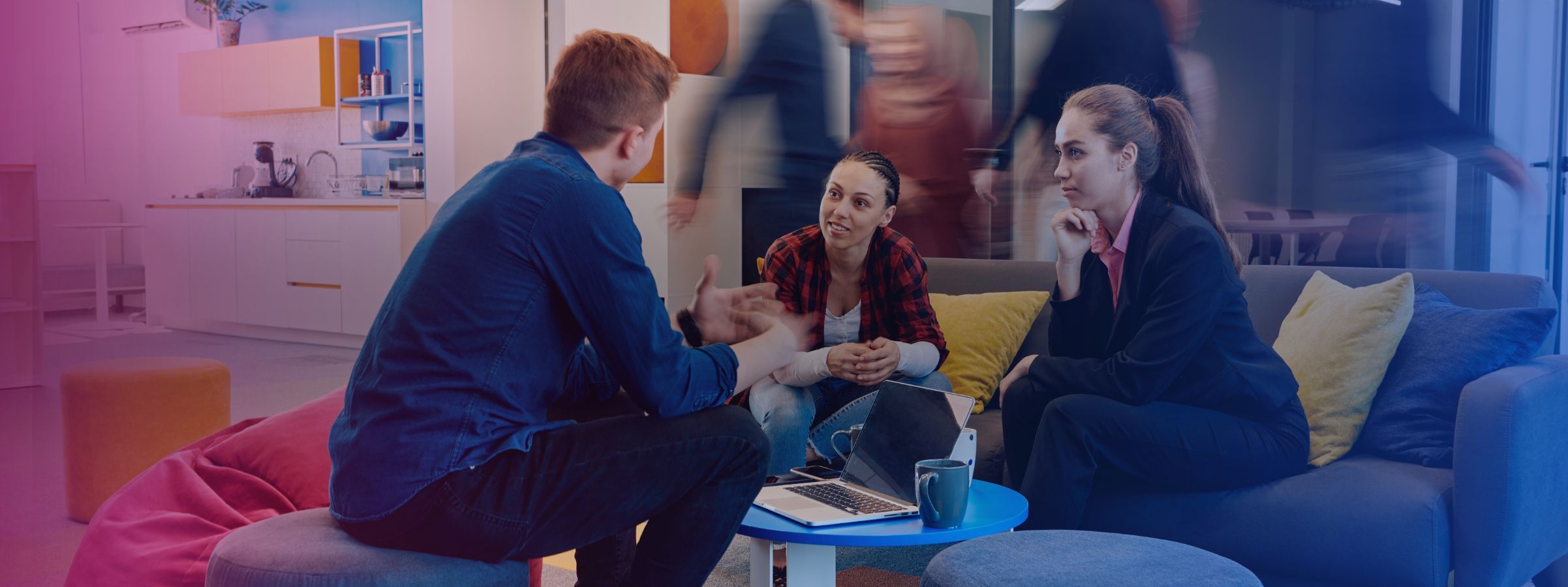 people_discussing_at_table