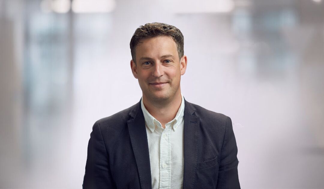 UK Head Shot-Chris Butt_Leeds.jpg