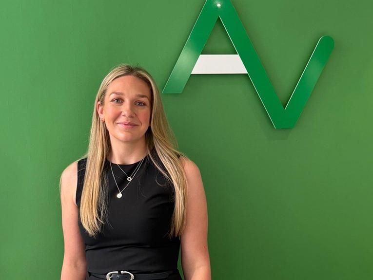 Rl Headshot Oct 2025