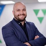 Uk Head Shot Leonard Birnie