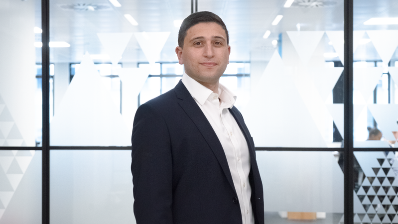 Daniel King Headshot