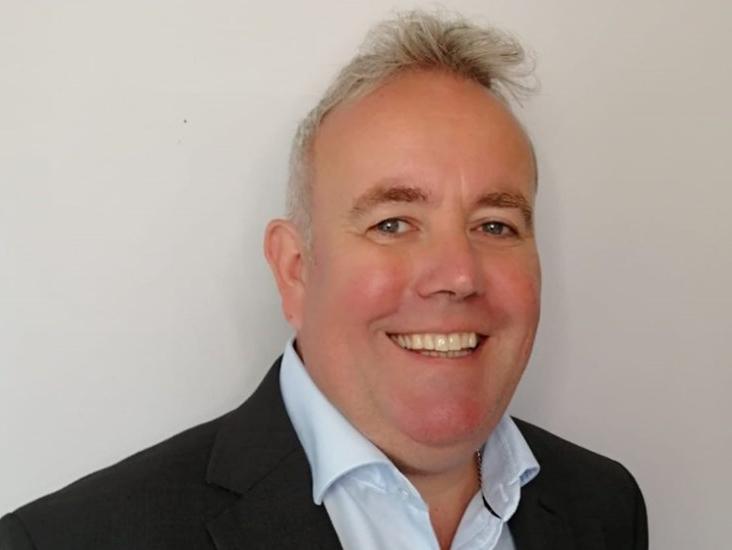 Uk Headshot James Hamilton 1