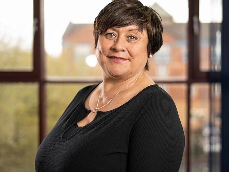 Uk Head Shot Helen