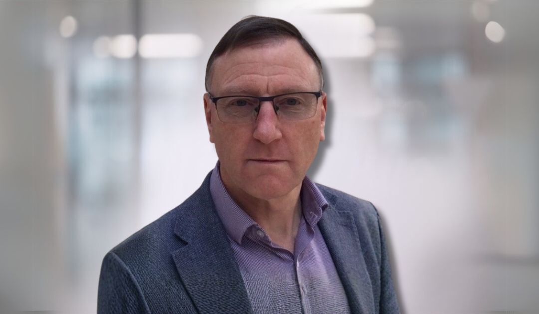 Uk Head Shot Trevor Shaw 1