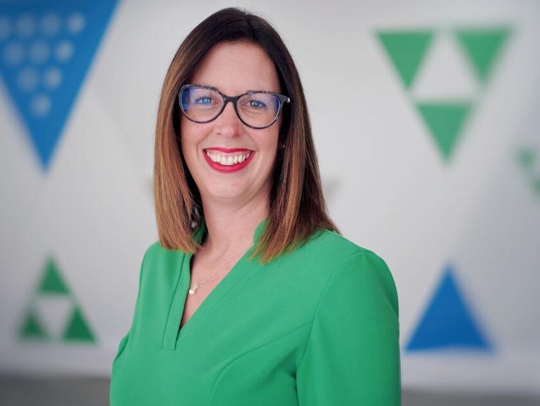 Uk Head Shot Clair Williams