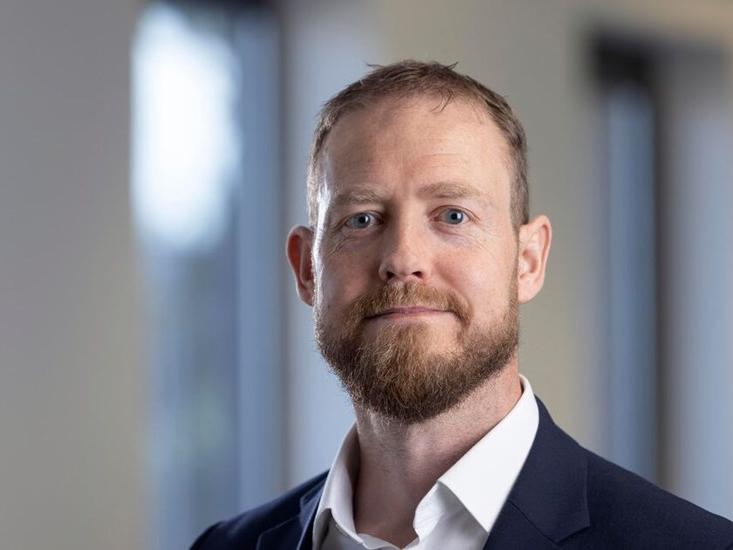 Uk Head Shot Gloucester Mark Handscombe