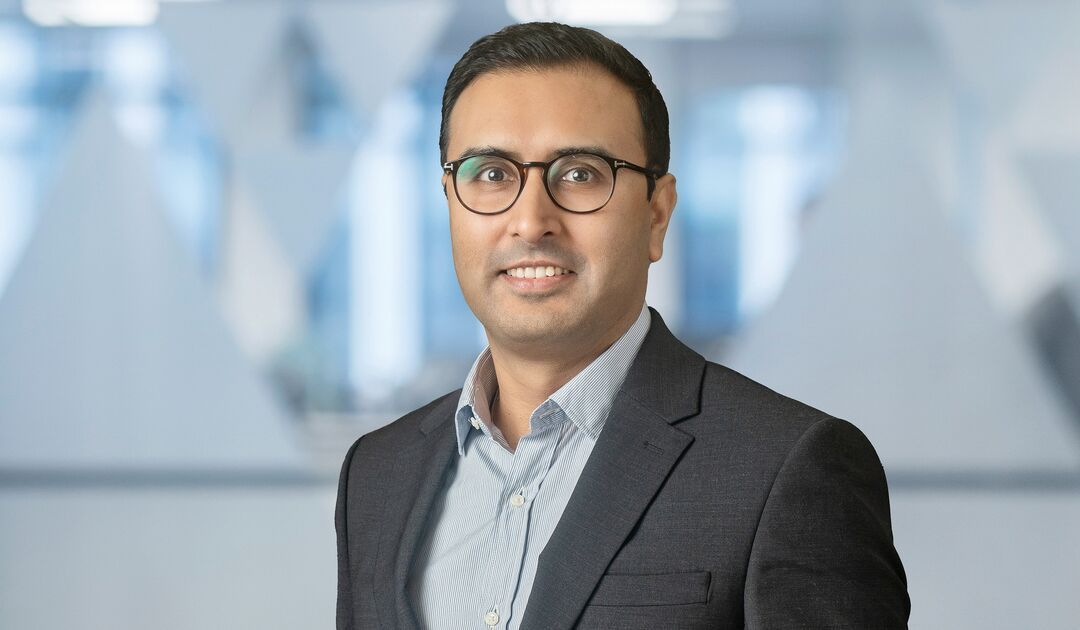 Uk Head Shot Ravi Hungsraz   London