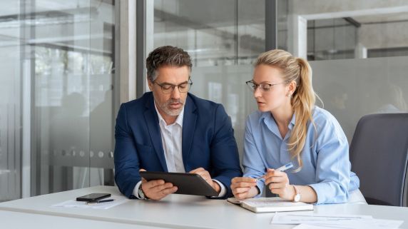 Az Uk Teaser   How To Avoid Common Rd Tax Relief Pitfalls