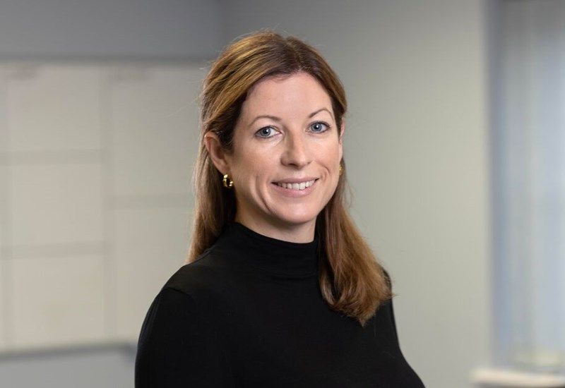 Uk Head Shot Juliet Gillett Web Azetsbicester 100123 Sb15