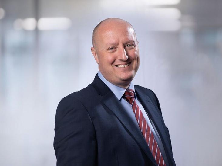 Uk Head Shot Dean Weale Azets S Hampton164 Copy