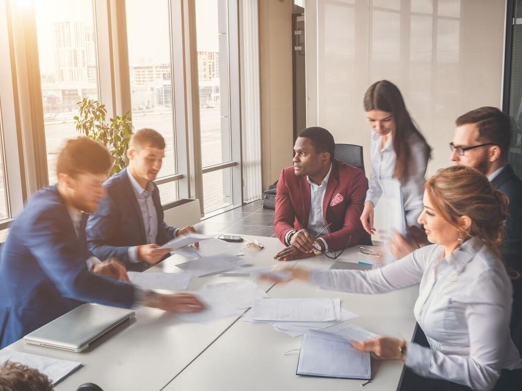 Az Grp 1200x663 Shutterstock 678225412