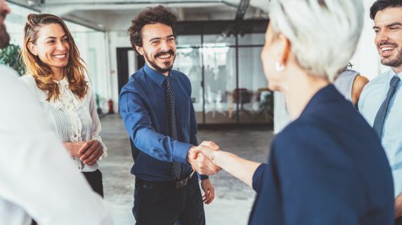 Az Uk Teaser   Azets Appoints New Customs And Duty Tax Director 