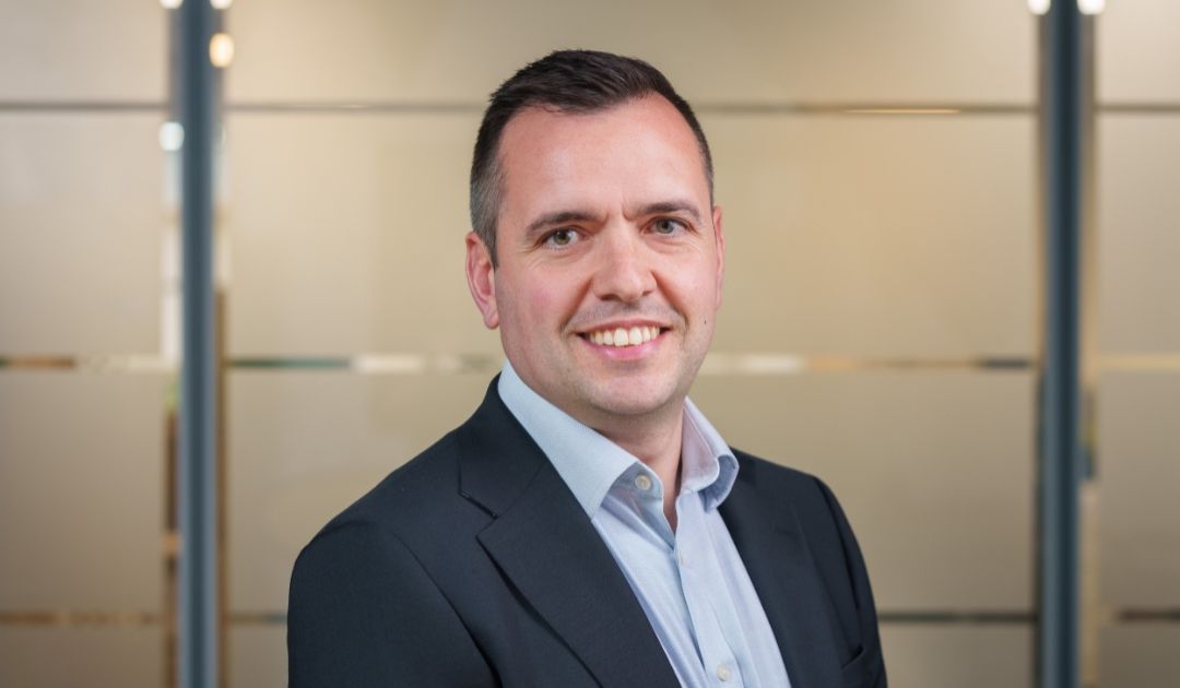 headshot of Michael Walker