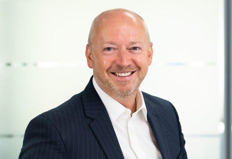 Uk Head Shot Blair Milne 004 Col 300dpi