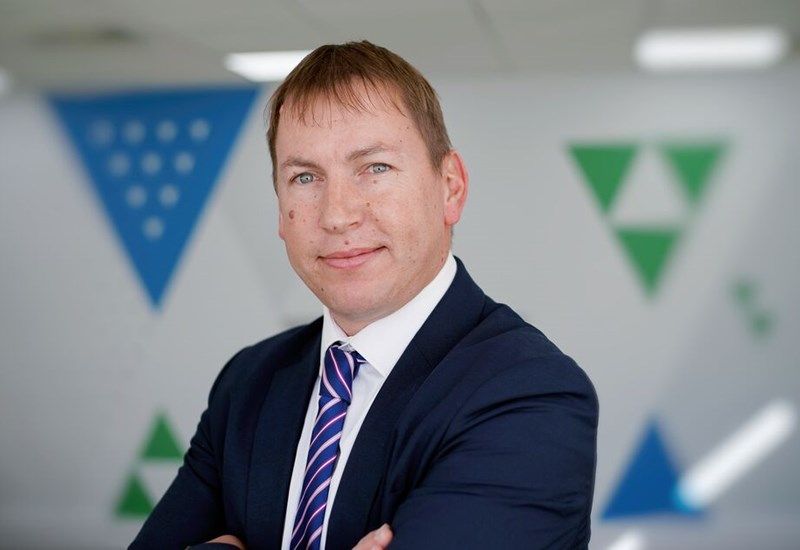 Uk Head Shot Mike Hartness