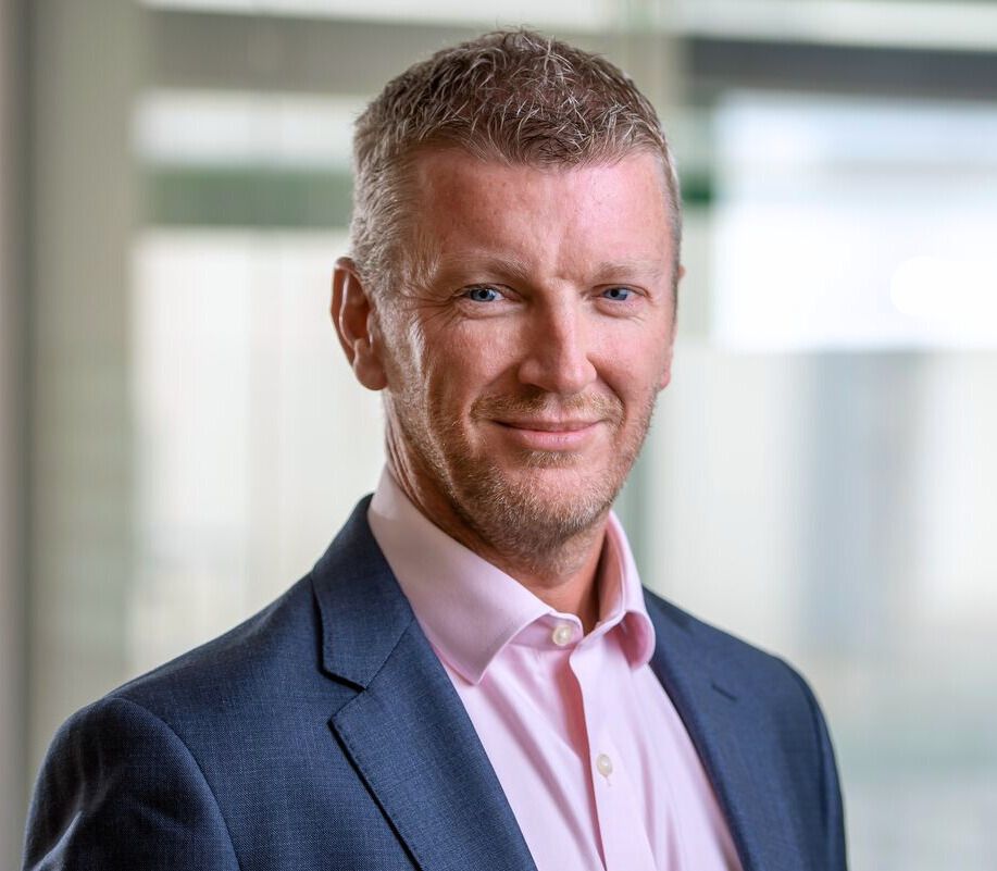 James Leigh Headshot Surrey Accountants