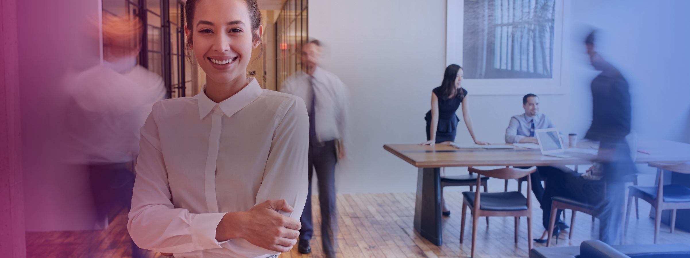 woman_smiling_office