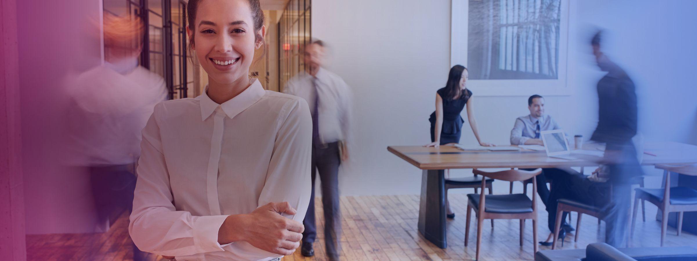 woman_smiling_office