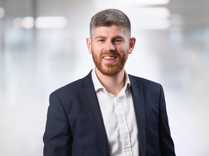 Uk Head Shot Eddi Taylor Azets Ashford111 Copy