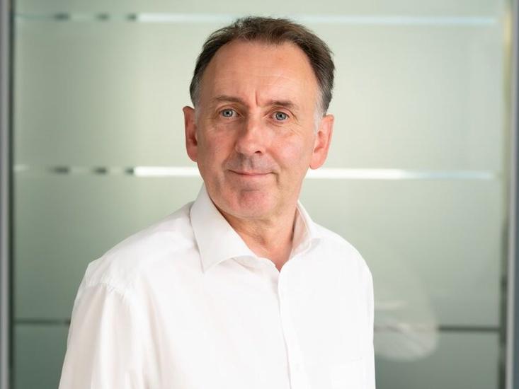 Uk Head Shot David Boyd 005 Col 300dpi