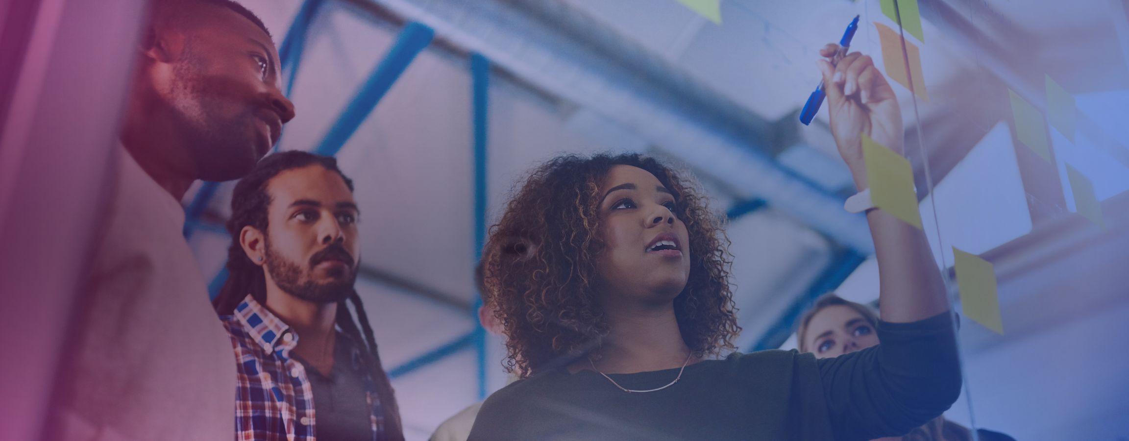 Hero Banner Azets UK - SME R&D claims fall as compliance pressures mount.jpg