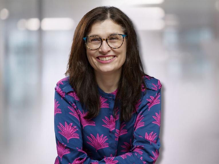 Uk Head Shot Catriona Donald