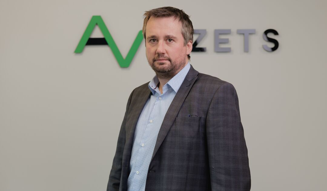 Uk Head Shot Chris Blackburn