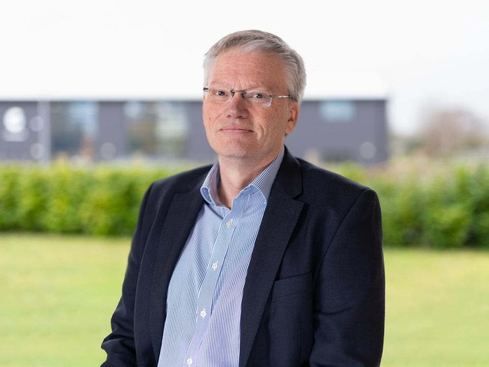 headshot of Graham Page
