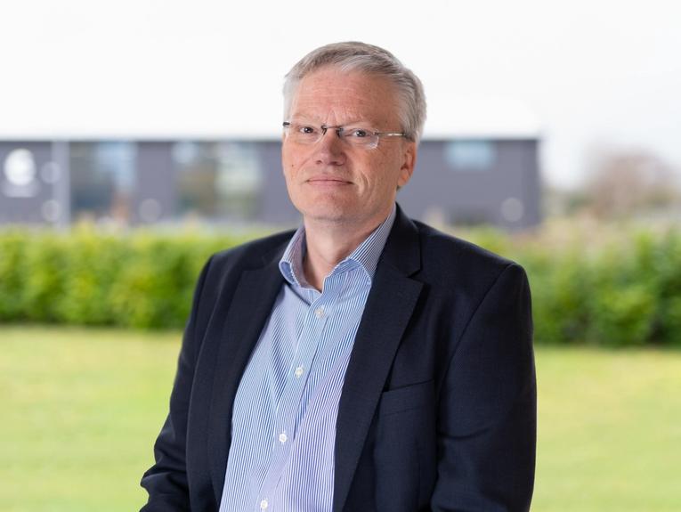 headshot of Graham Page