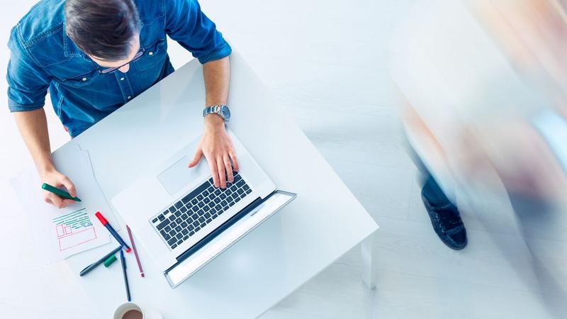 Az Grp 1200x663 Shutterstock 241986757