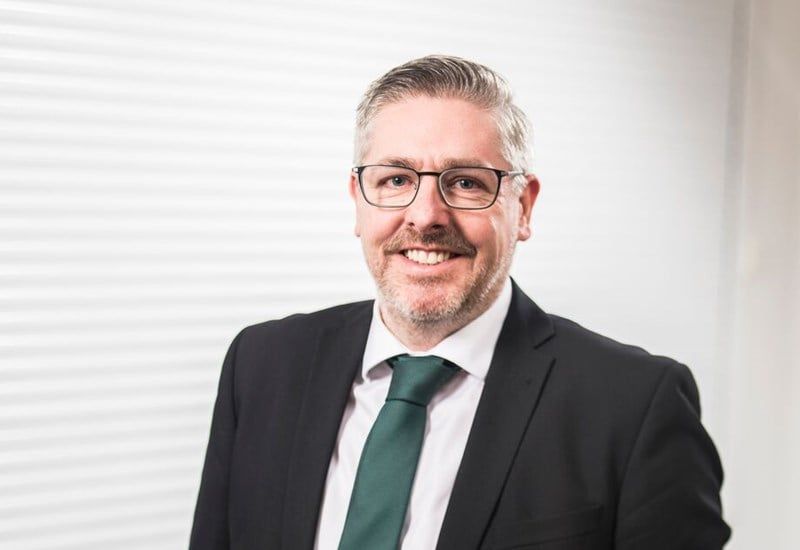 Uk Head Shot Noel Hankinson 06 300dpi