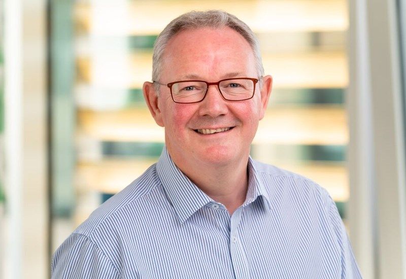 Uk Head Shot Scott Craig 006 Col 300dpi