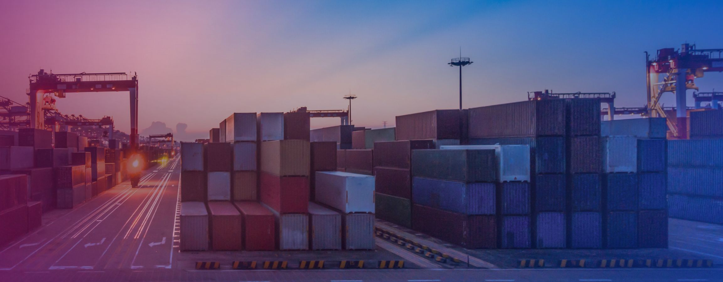 Hero Banner Azets UK - What should UK businesses be doing to navigate US tariff changes.jpg