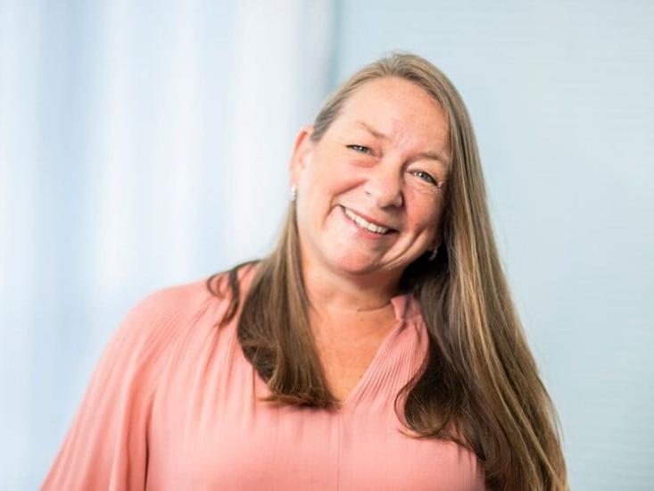 Uk Head Shot Preston Julie Flintoff 06 300dpi