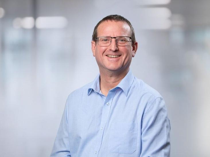 Uk Head Shot Steve Jacob Azets Maidstone96 Copy