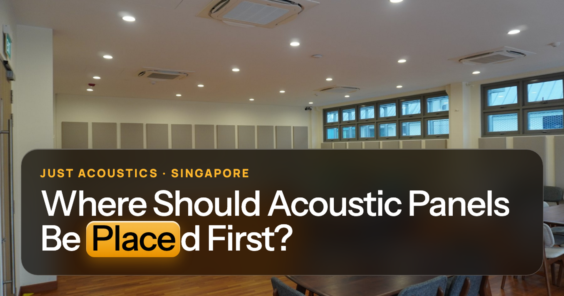 Room with acoustic panels placed on facing walls