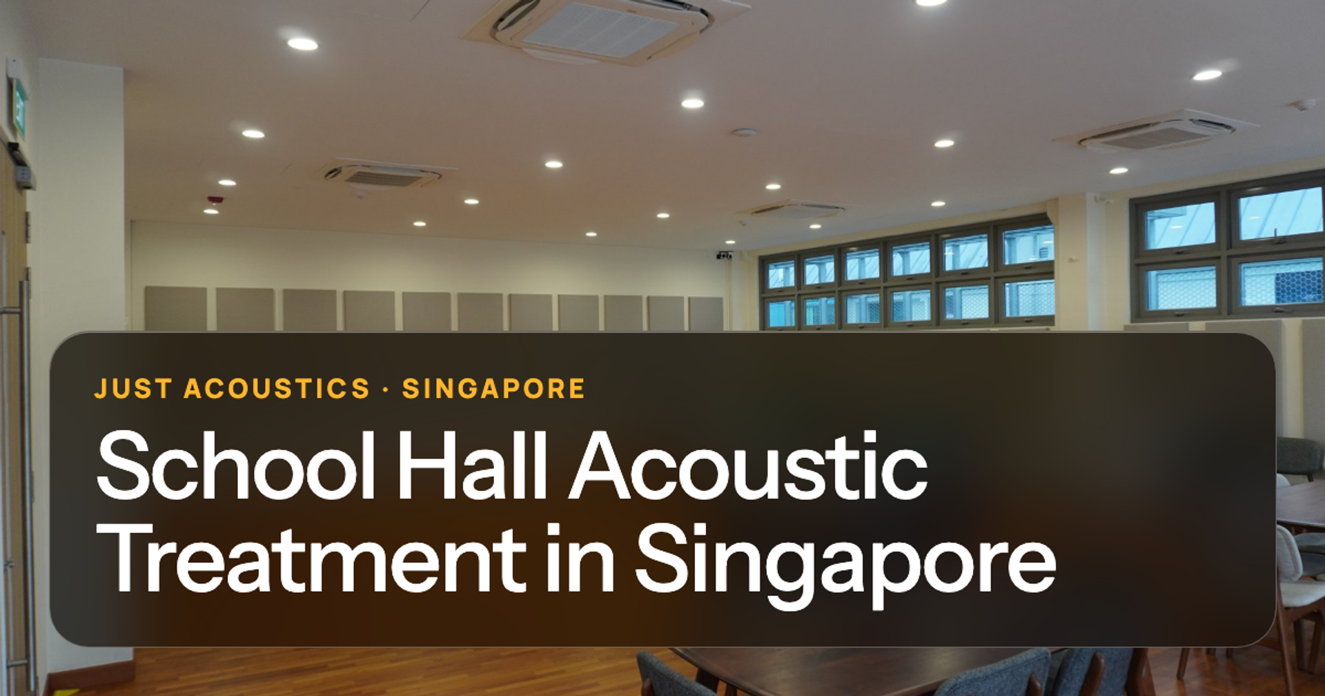 Large hall with acoustic panels along the walls